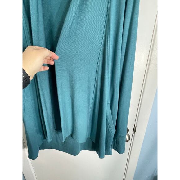Athleta Cardigan Small Borealis Green Pranayam Wrap Soft Stretch Knit Office - Picture 4 of 8